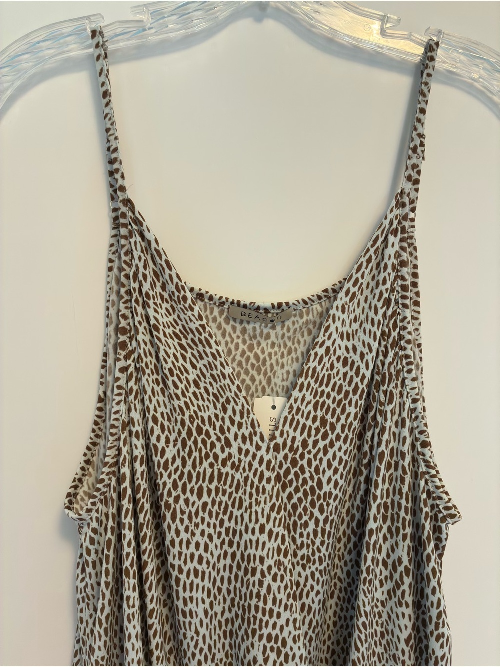 Beacon Niomie Surplice Knit Tank Top Tan Size XXL New With Tag - Picture 2 of 8